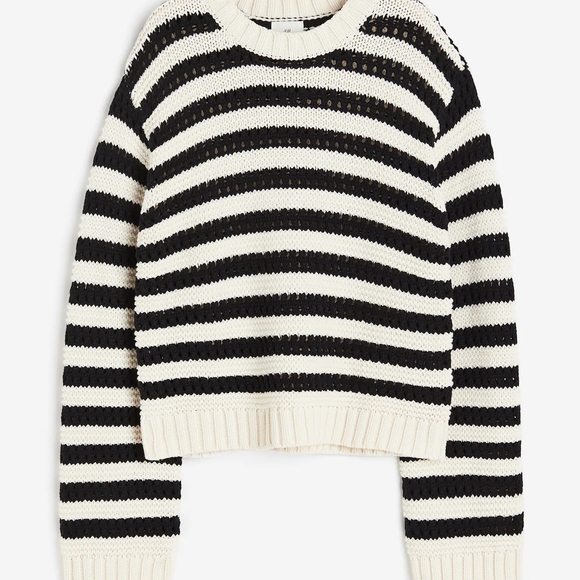 H&M Sweater - Picture 1 of 6